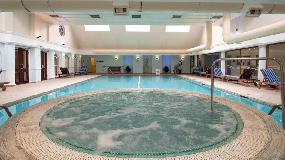 DoubleTree by Hilton - St. Anne's Manor DoubleTree by Hilton St. Anne's Manor